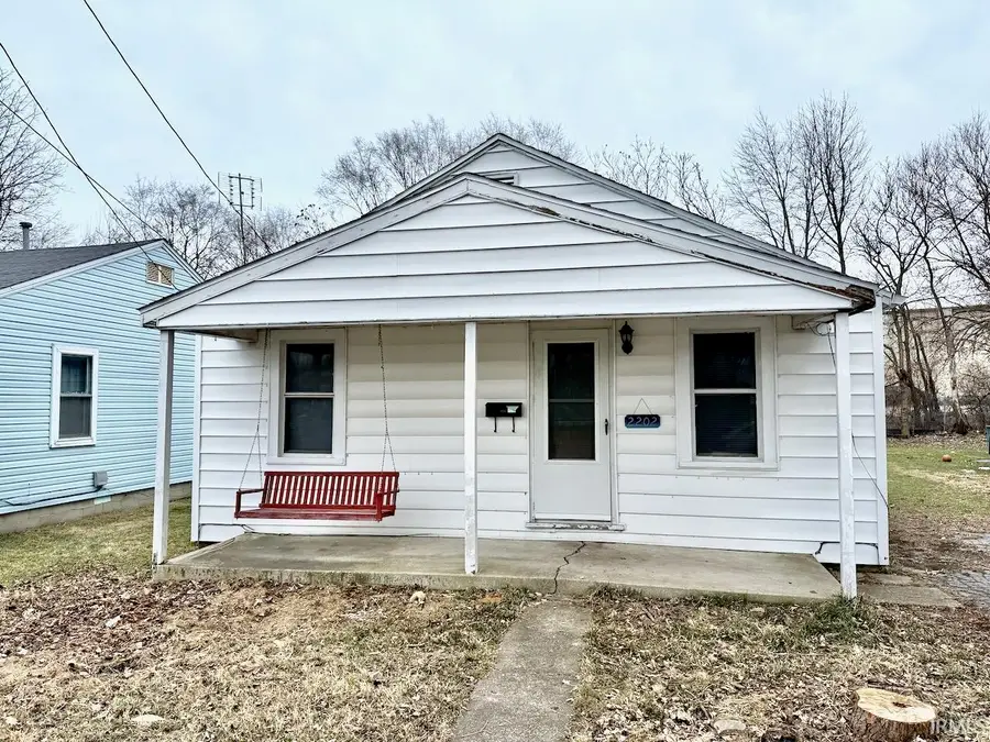 2202 S Penn Street, Muncie, IN 47302 - #3