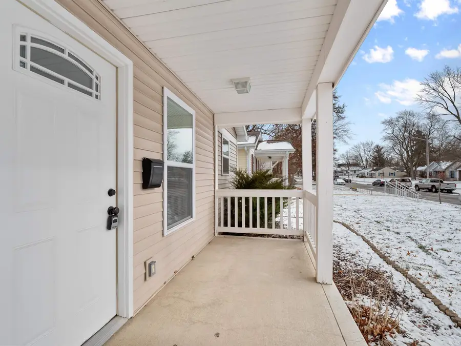 2429 Dodge Avenue, Fort Wayne, IN 46805 - Image #2