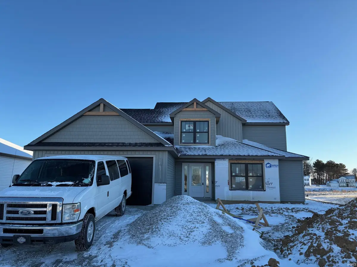 17412 Creekside Crossing Run, Huntertown, IN 46748 - Image #1