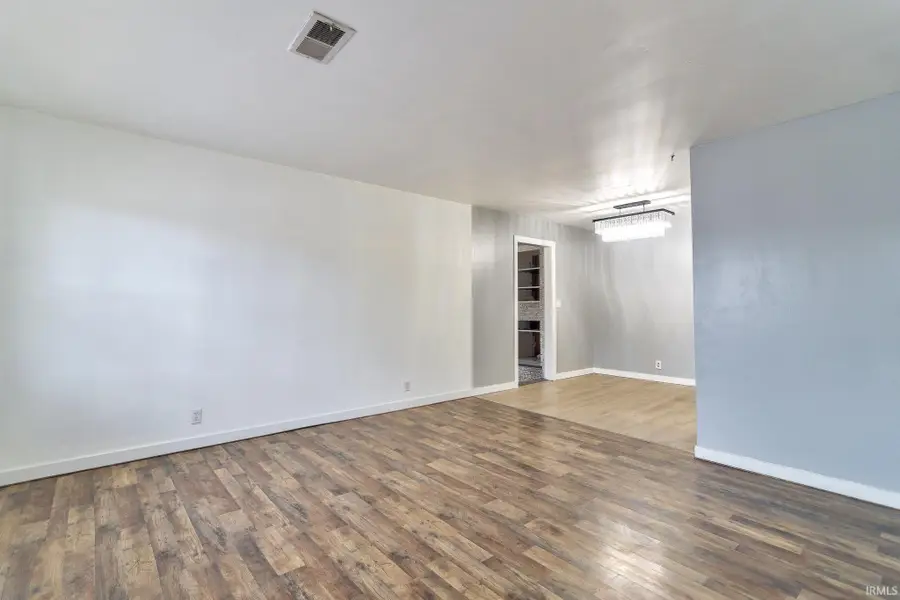 817 N Illinois Street, Chandler, IN 47610 - Image #3