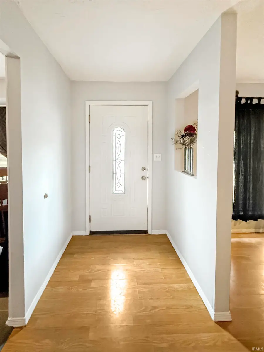 6699 Heritage Drive, Newburgh, IN 47630 - Image #3