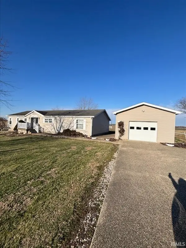 6533 S 950 E, Oakland City, IN 47660