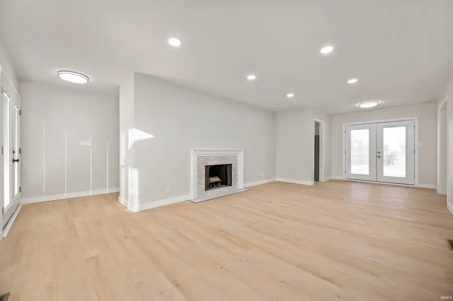 2200 W Purdue Avenue, Muncie, IN 47304 - #3