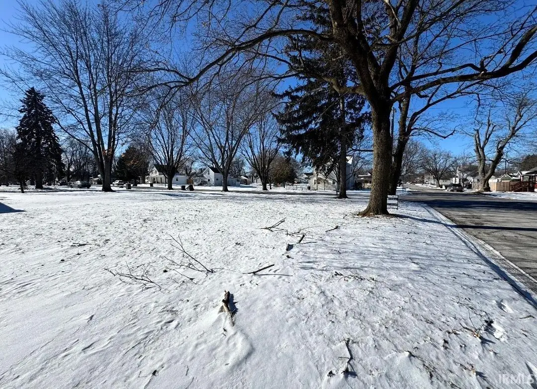 801 S Lee Street, Garrett, IN 46738 - #1