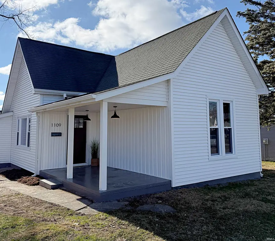1109 Washington Avenue, Washington, IN 47501 - Image #2