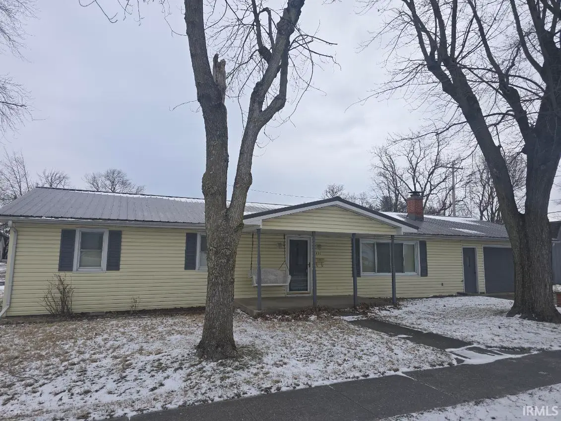 401 E 2nd Street, Fairmount, IN 46928 - #1