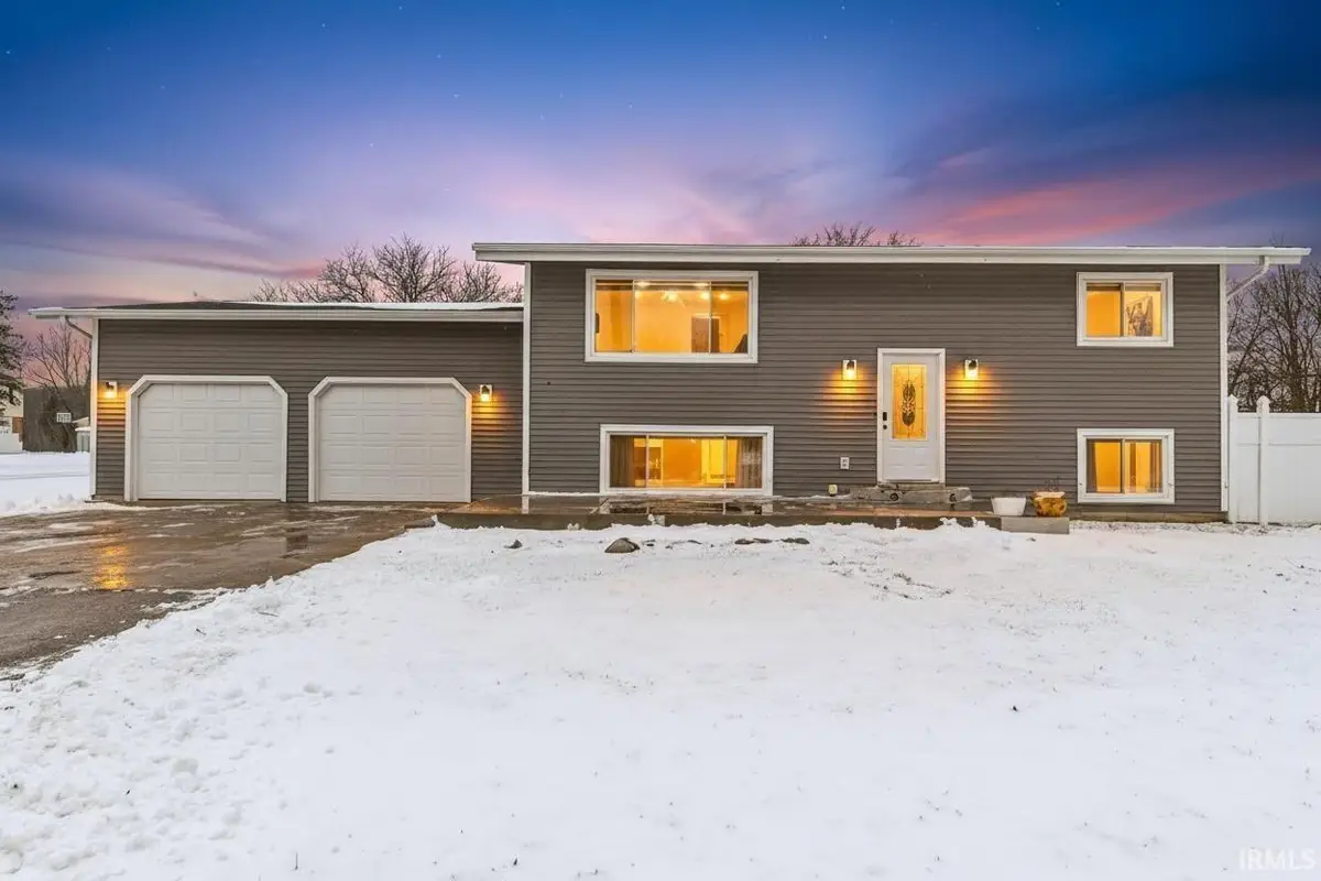 3127 Peddlers Village Road, Goshen, IN 46526 - Image #1