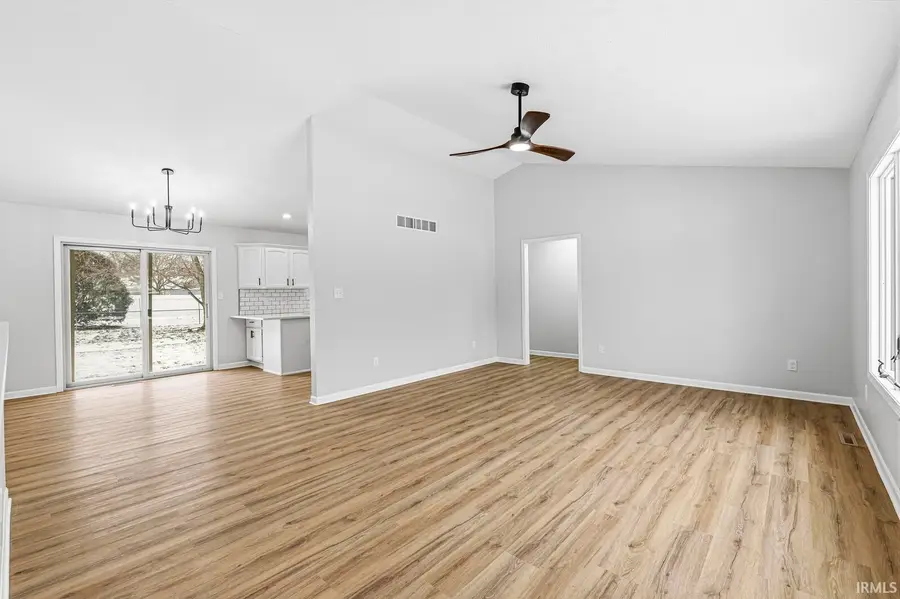 23113 Montrose Park Drive S, Elkhart, IN 46514 - #3