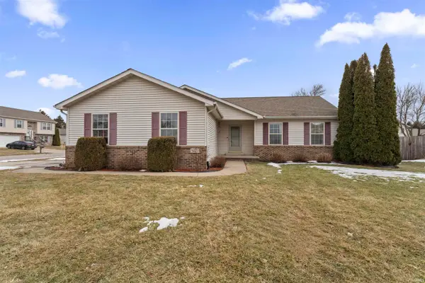 401 Sutton Avenue, Kouts, IN 46347