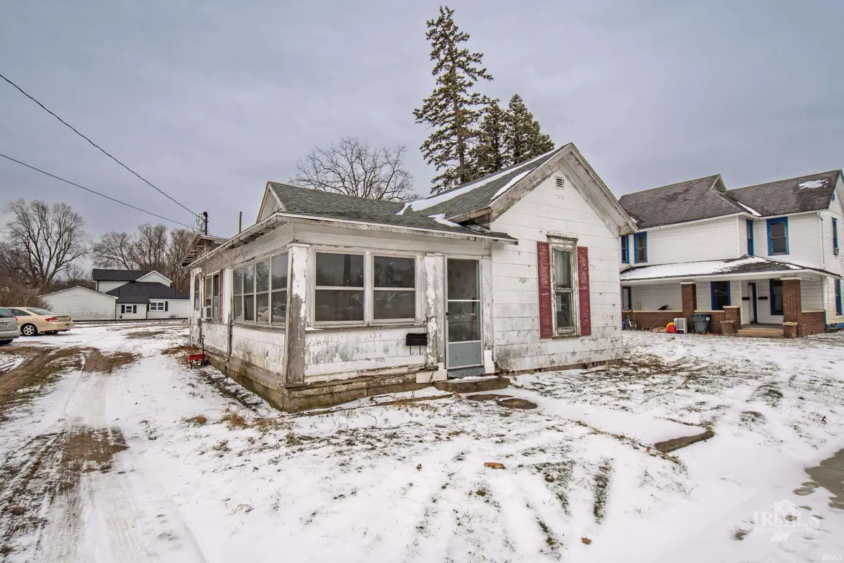 529 W State Street, Albany, IN 47320 - #1