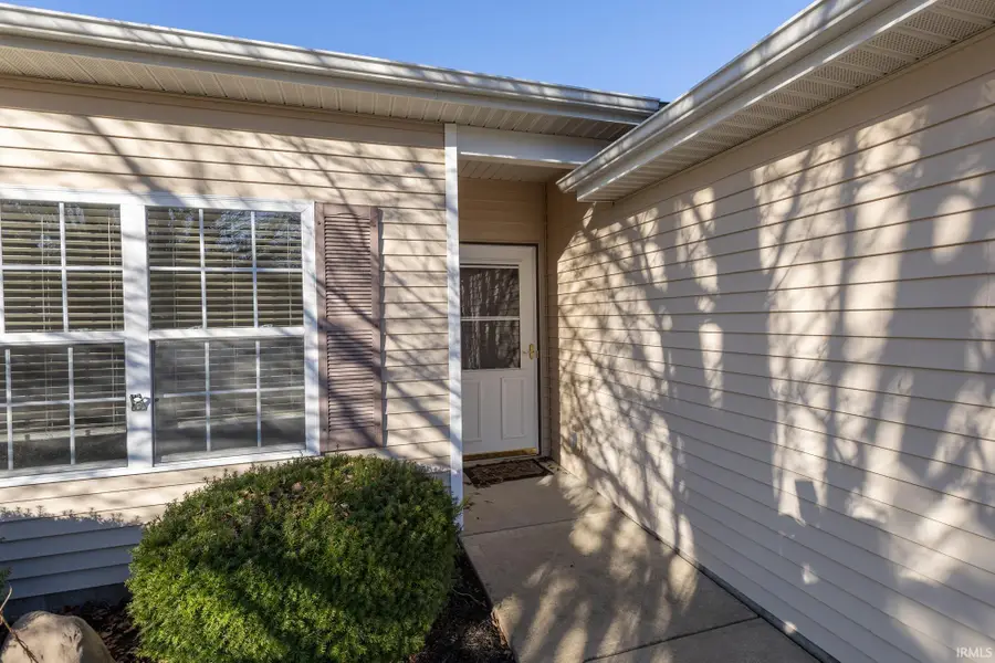 690 S Fieldstone Boulevard, Bloomington, IN 47403 - Image #3