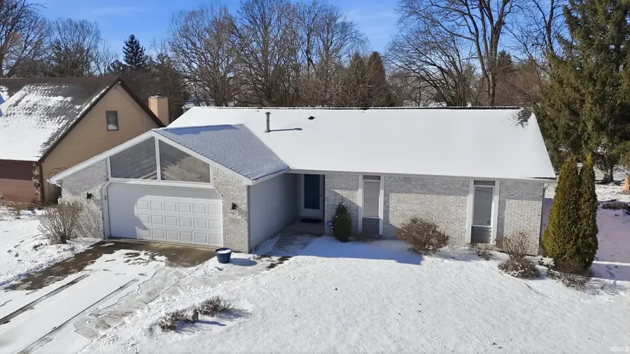 723 Pinehurst Drive, Fort Wayne, IN 46815 - Image #3