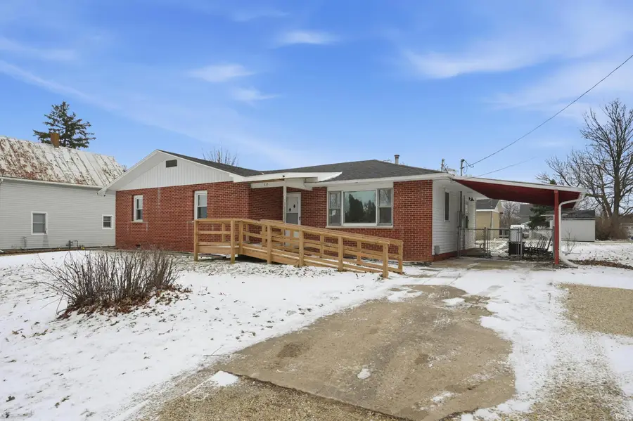 410 N Mulberry Street, Farmland, IN 47340 - #2