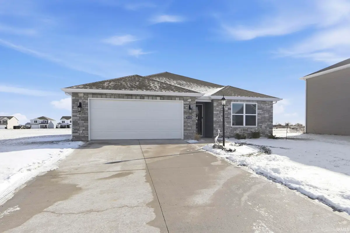 5123 Bing Pass, New Haven, IN 46774 - #1