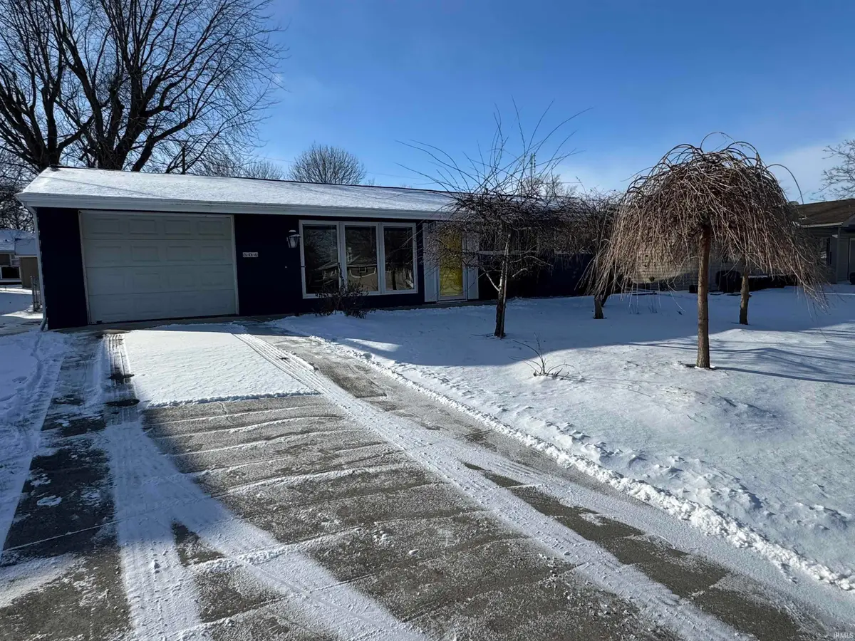 504 S Stratton Way, Decatur, IN 46733 - #1