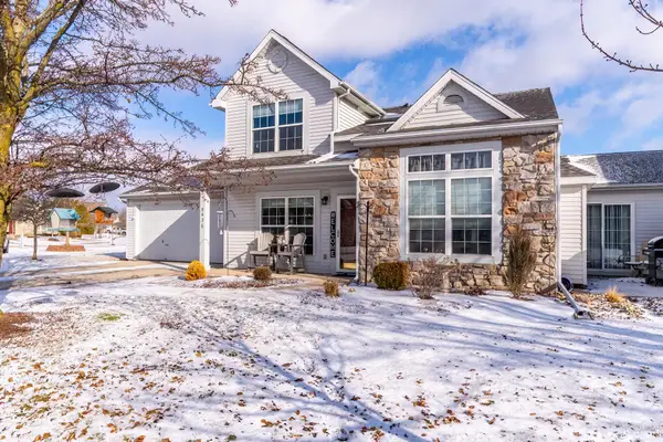 5436 Thornbriar Lane, Fort Wayne, IN 46835