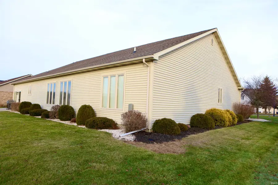 1495 W Crane Pond Drive, Marion, IN 46952 - Image #2