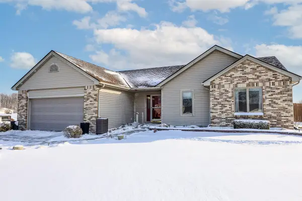 5955 S 265 E, Wolcottville, IN 46795