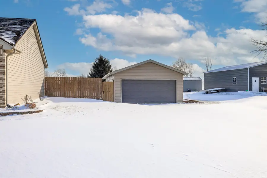 5955 S 265 E, Wolcottville, IN 46795 - #2