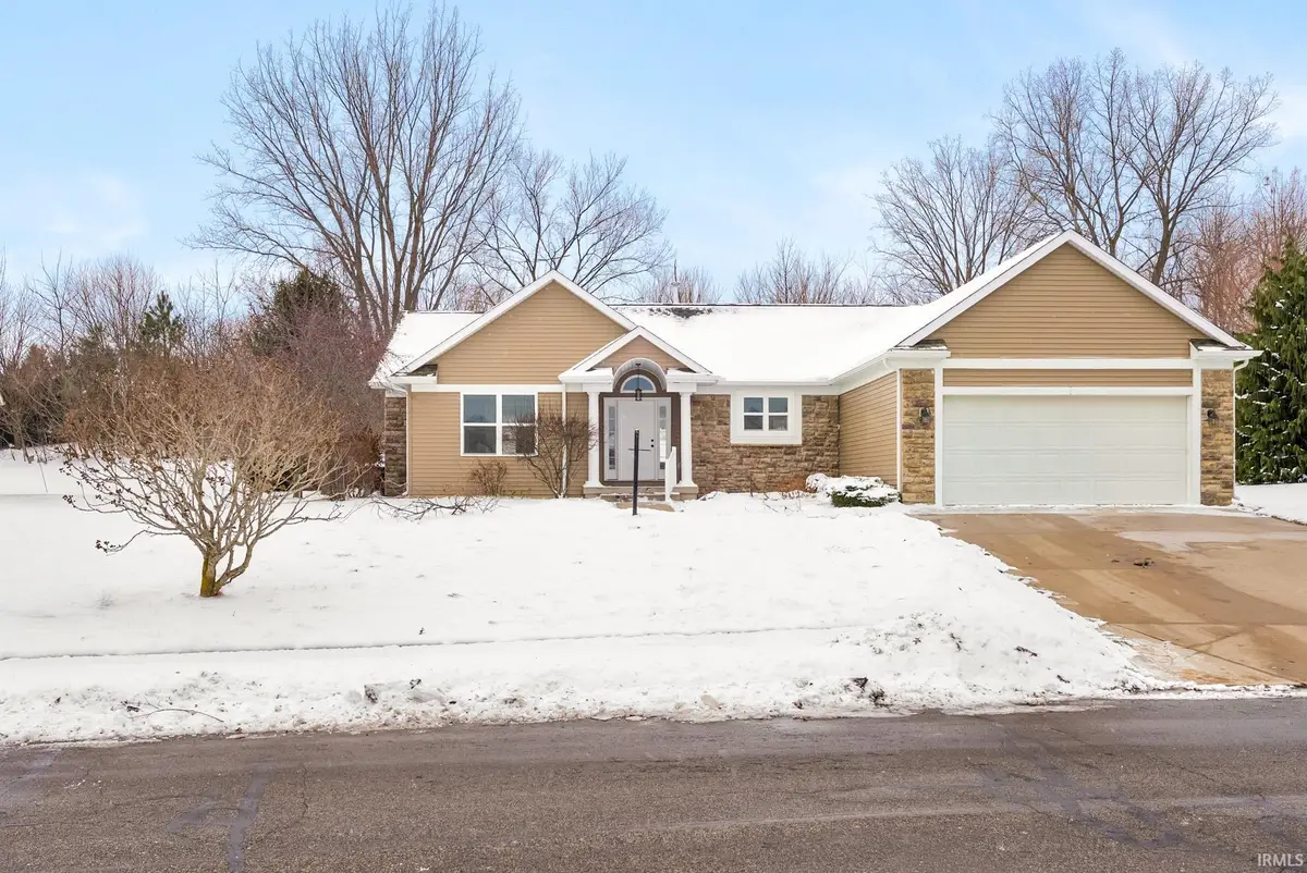 331 Salman Drive, Warsaw, IN 46580 - Image #1