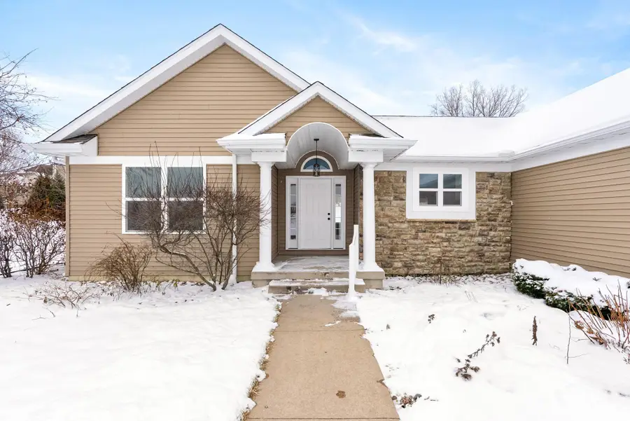 331 Salman Drive, Warsaw, IN 46580 - Image #3