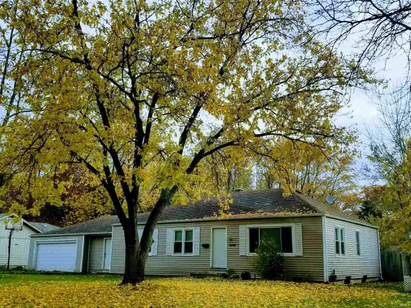 5505 Standish Drive, Fort Wayne, IN 46803