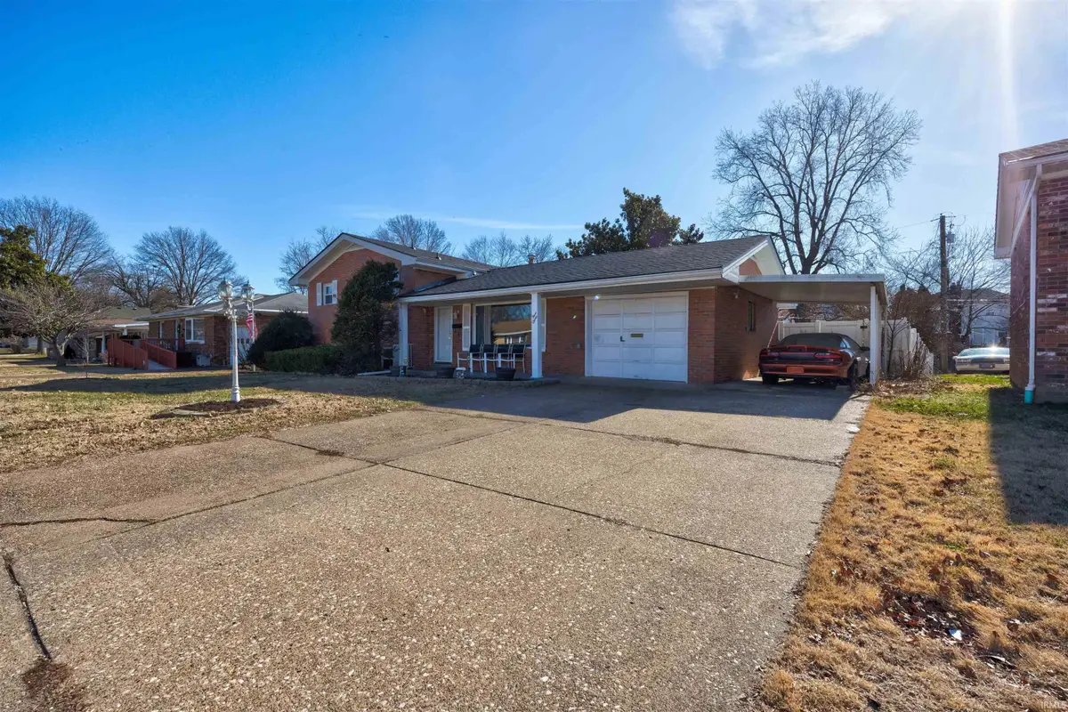 311 Van Dusen Avenue, Evansville, IN 47711 - Image #1