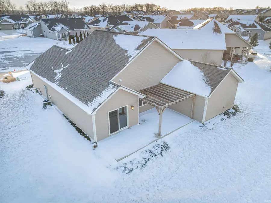 11297 Belleharbour Cove, Fort Wayne, IN 46845 - Image #2