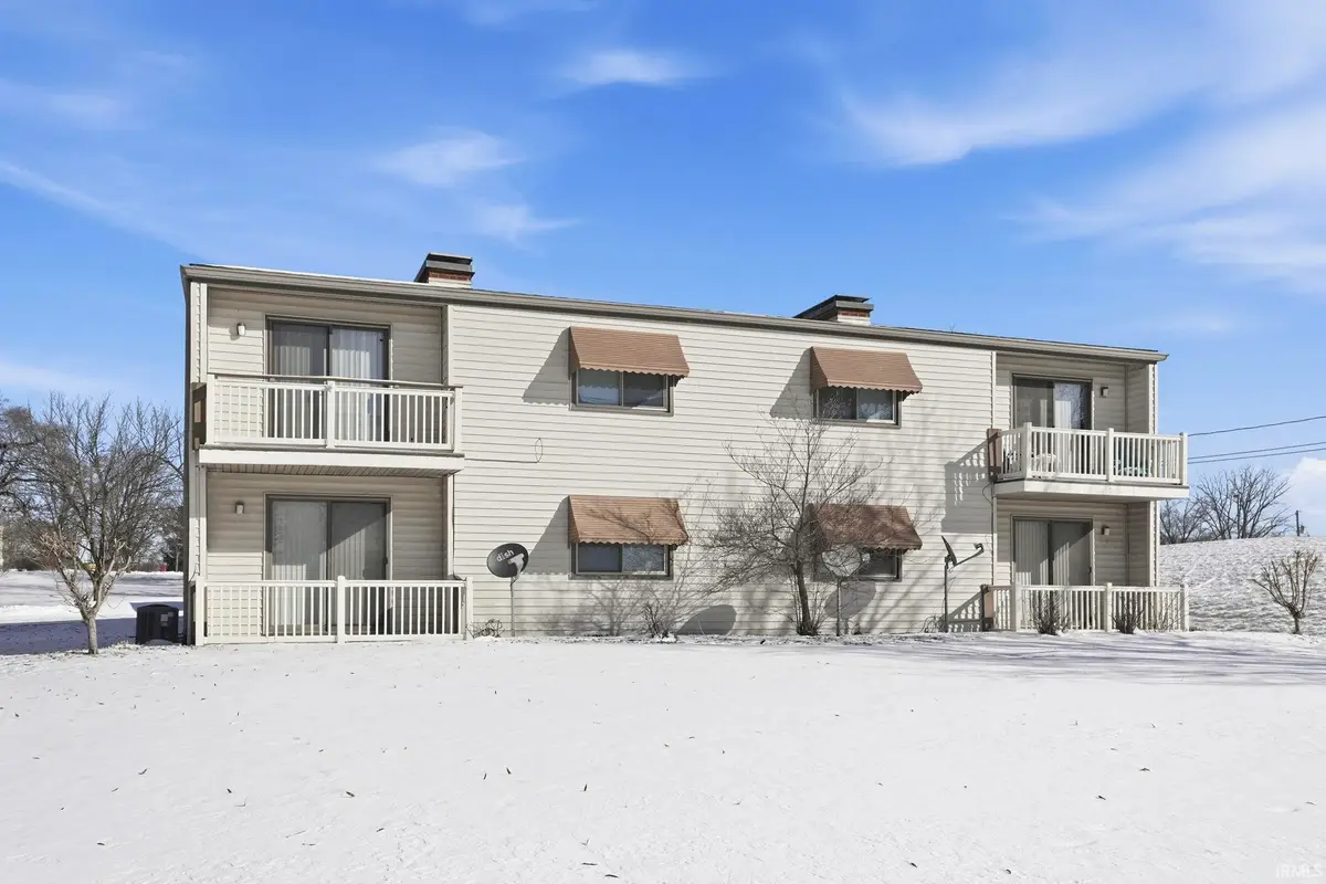 207 Gilliam Drive, Warsaw, IN 46580 - Image #1