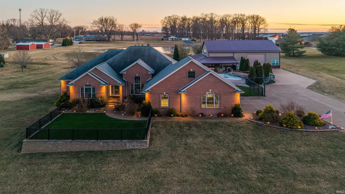 12444 S Brook Drive, Haubstadt, IN 47639 - Image #1