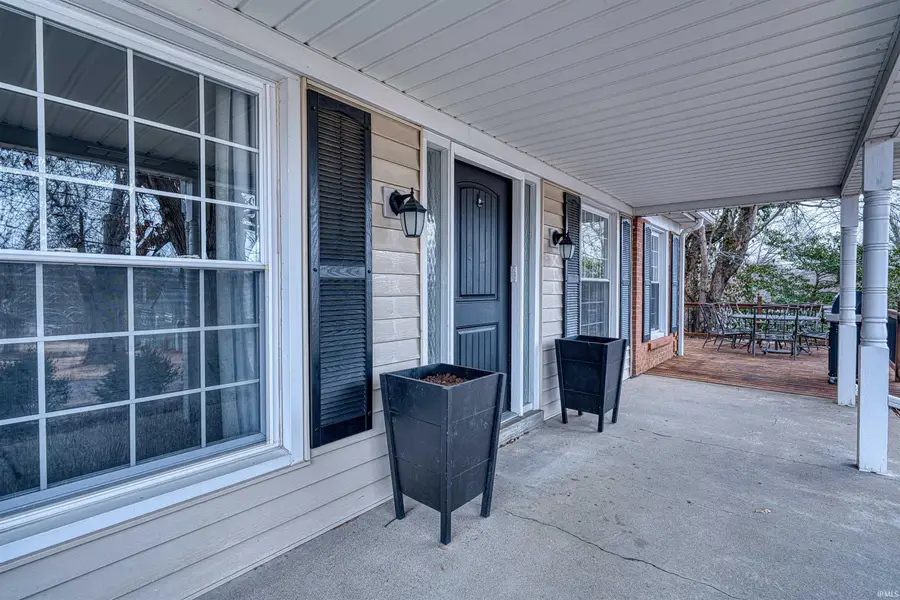 212 E Berkeley Avenue, Evansville, IN 47711 - Image #3