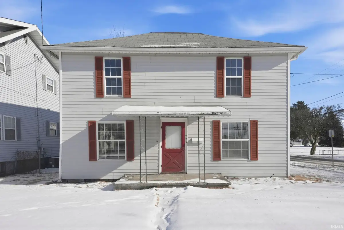 725 S Main Street, Kendallville, IN 46755 - #1