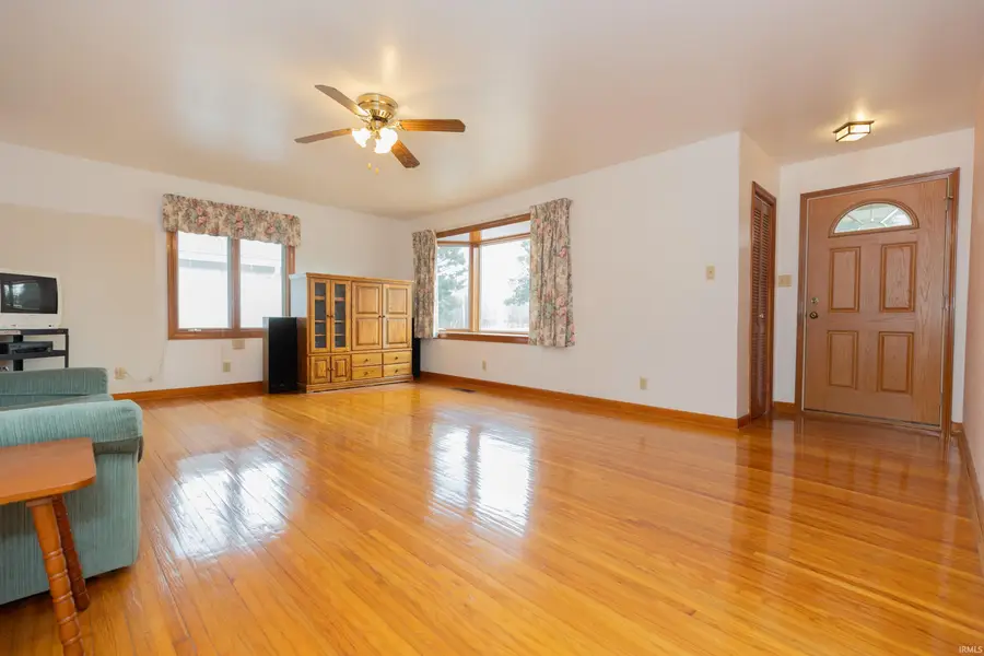 12612 Darmstadt Road, Evansville, IN 47725 - Image #3
