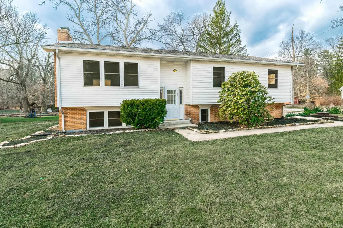 2302 S Curry Pike, Bloomington, IN 47403 - Image #1