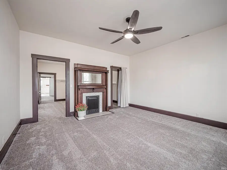 2112 W Delaware Street, Evansville, IN 47712 - Image #2