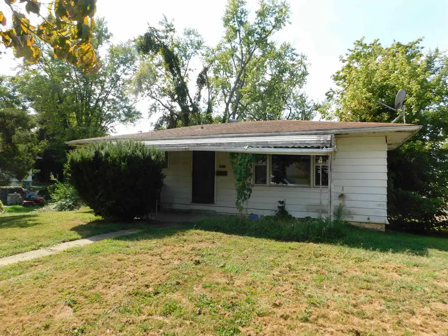 2911 Washington Avenue, Bedford, IN 47421 - #2