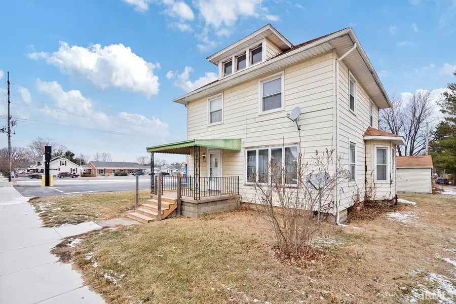 106 E Washington Street, Galveston, IN 46932 - #2