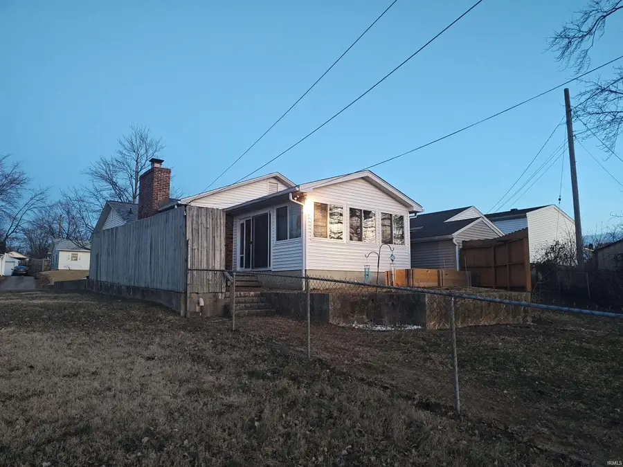 5308 Sherbrooke Road, Evansville, IN 47710 - Image #3