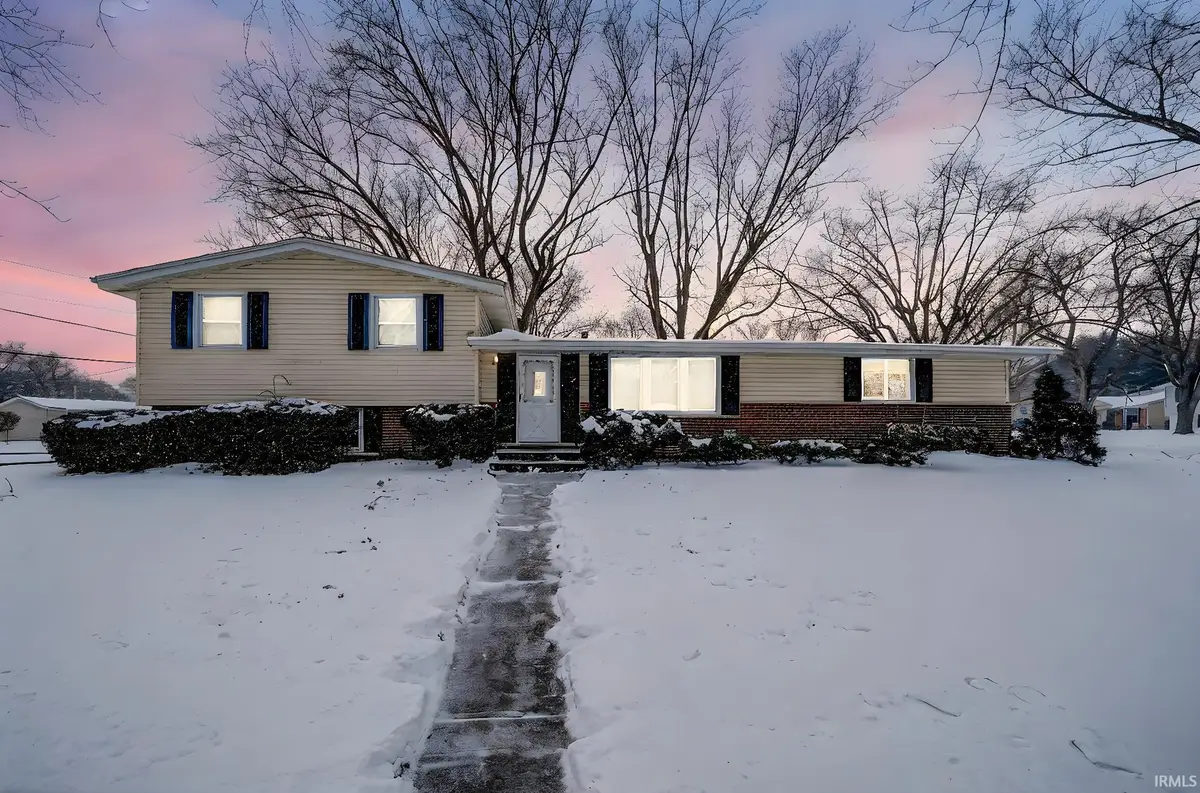 1519 Brookwood Drive, Elkhart, IN 46514 - Image #1