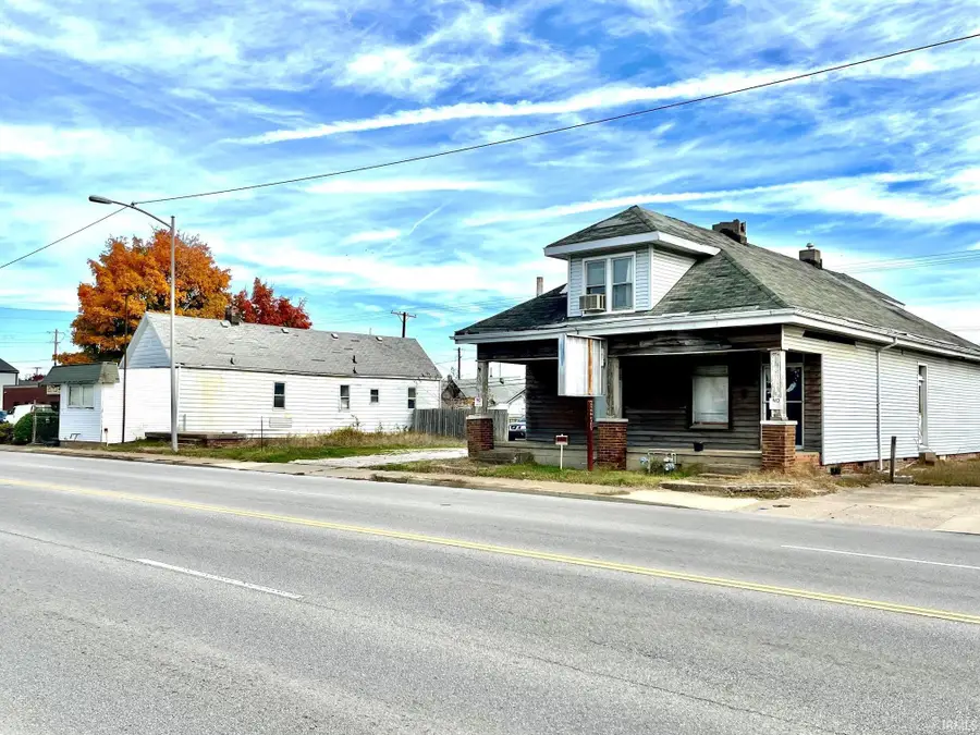 1319/1321, 1327 N First Avenue, Evansville, IN 47710 - Image #3
