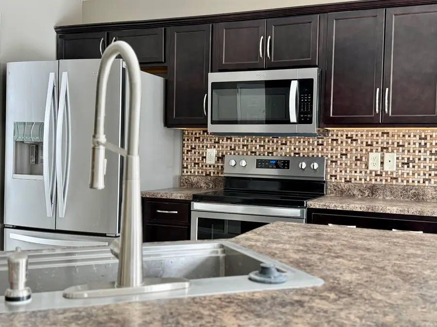 14926 Cypress Pointe Drive, Fort Wayne, IN 46818 - #3