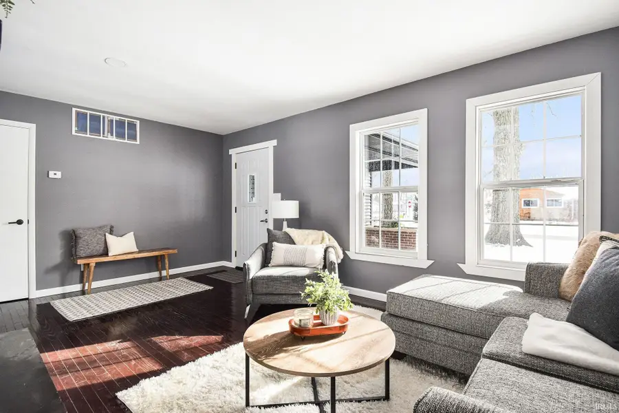 416 W Cherry Tree Drive, Warsaw, IN 46582 - Image #3