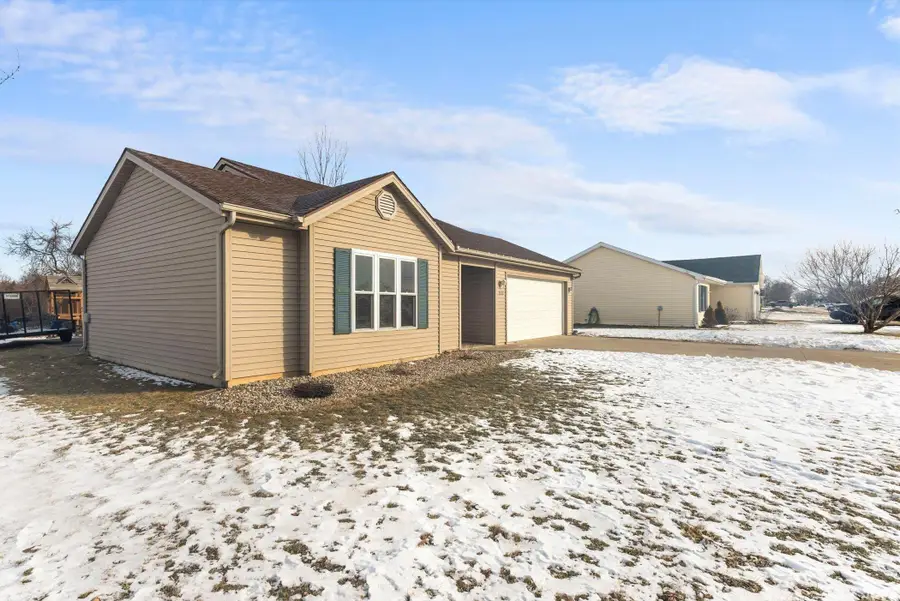 533 W Liberty Street, Butler, IN 46721 - Image #2
