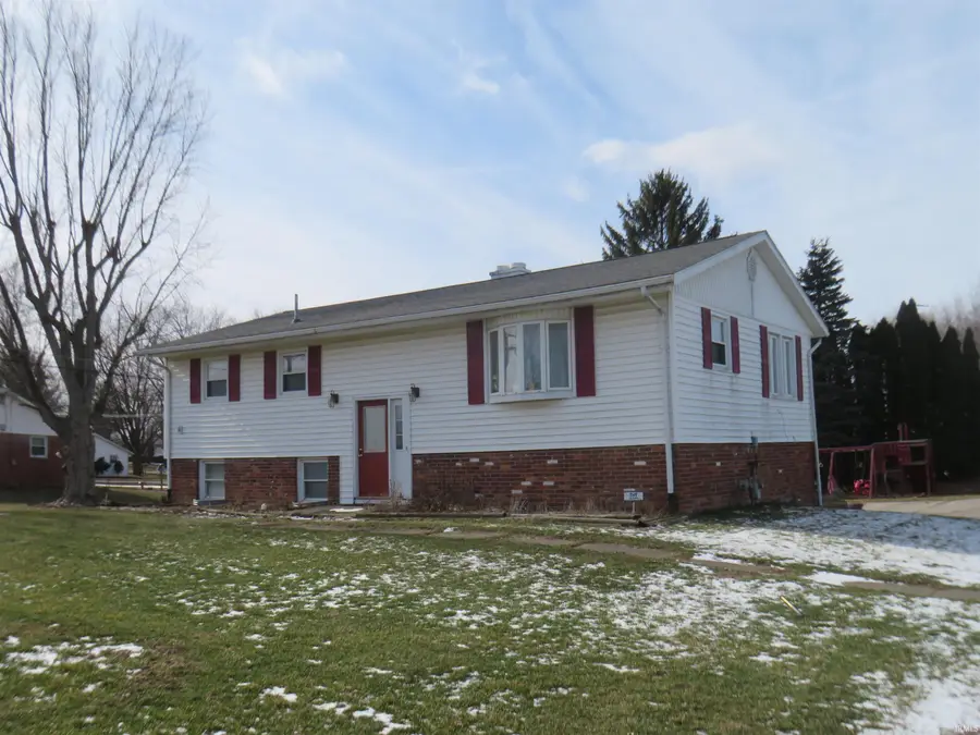 460 S Elm Streets, Bunker Hill, IN 46914 - Image #3