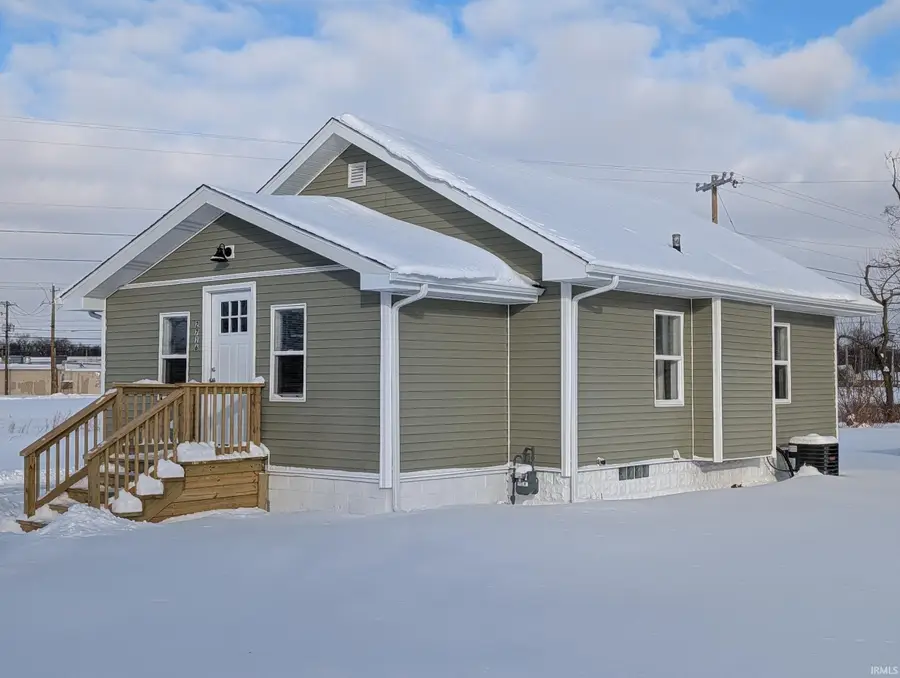 2716 Roosevelt Avenue, Elkhart, IN 46517 - #2