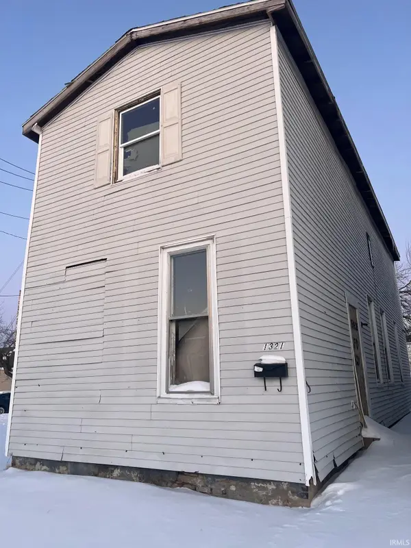 1321 Oakley Street, Evansville, IN 47710