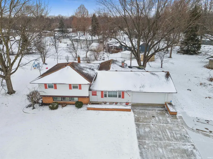 5745 N Brookwood Drive, Fort Wayne, IN 46835 - Image #2