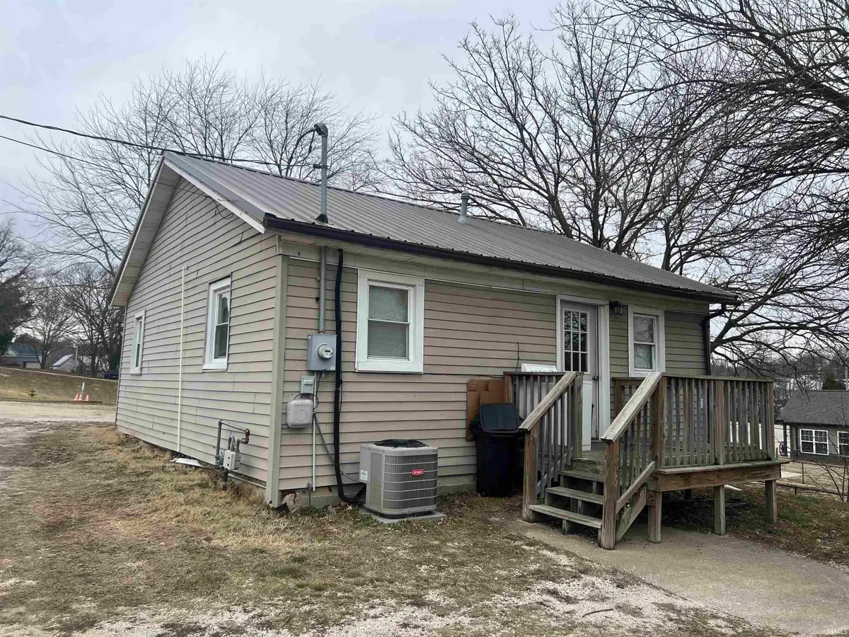 407 Elm Street, Huntingburg, IN 47546 - Image #1