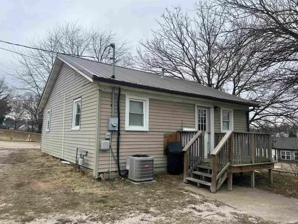 407 Elm Street, Huntingburg, IN 47546