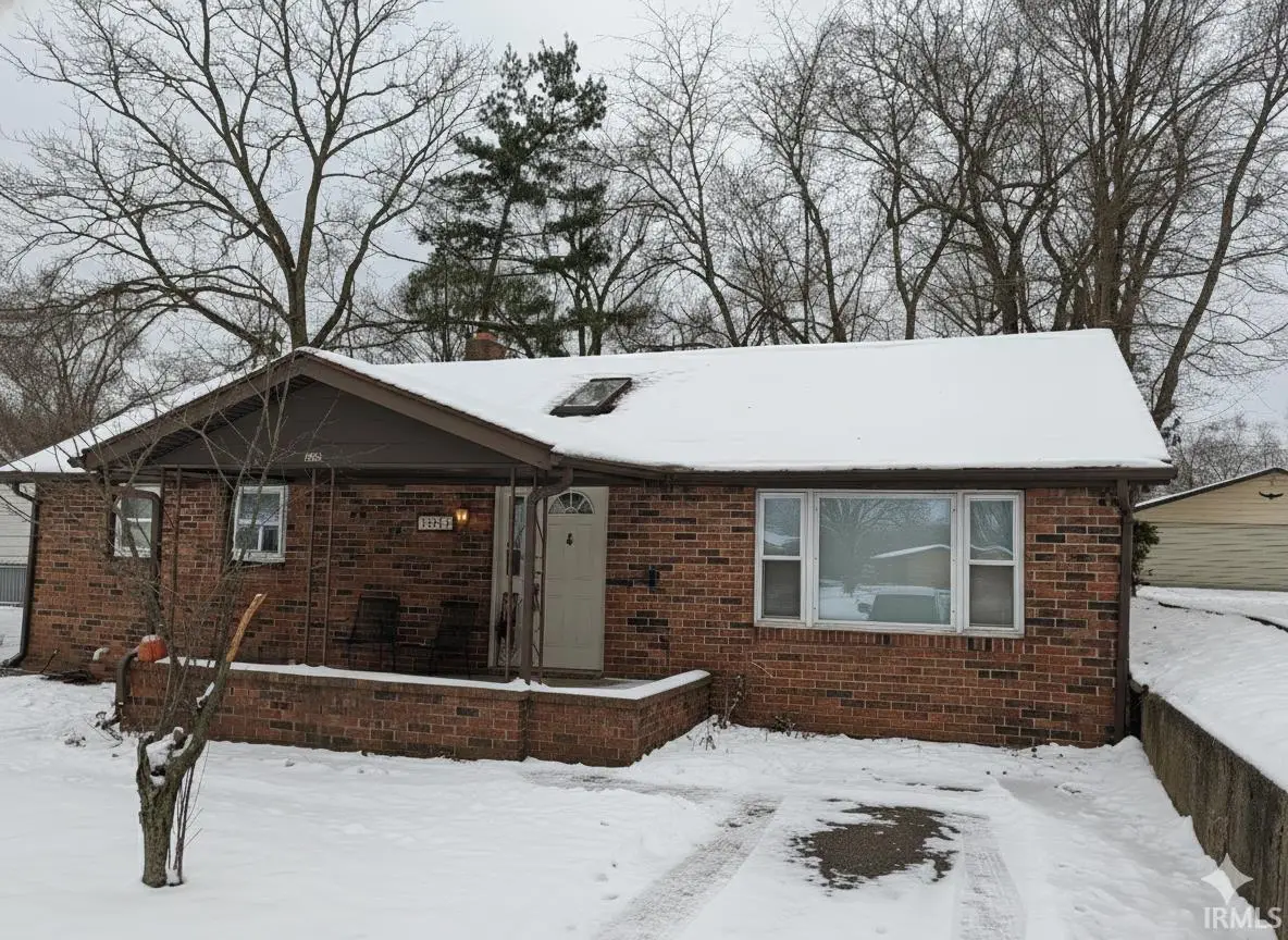 54213 Terrace Lane, South Bend, IN 46635 - Image #1